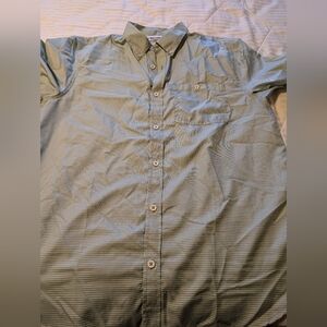 Men's mountain khaki short sleeve shirt